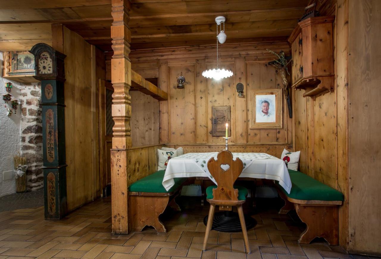 Historic Hotel Ristorante La Stua Cavalese Zewnętrze zdjęcie