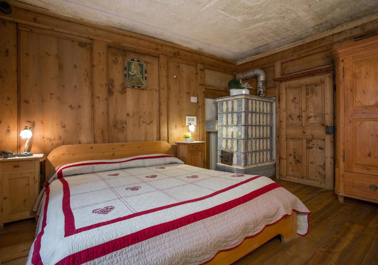 Historic Hotel Ristorante La Stua Cavalese Zewnętrze zdjęcie